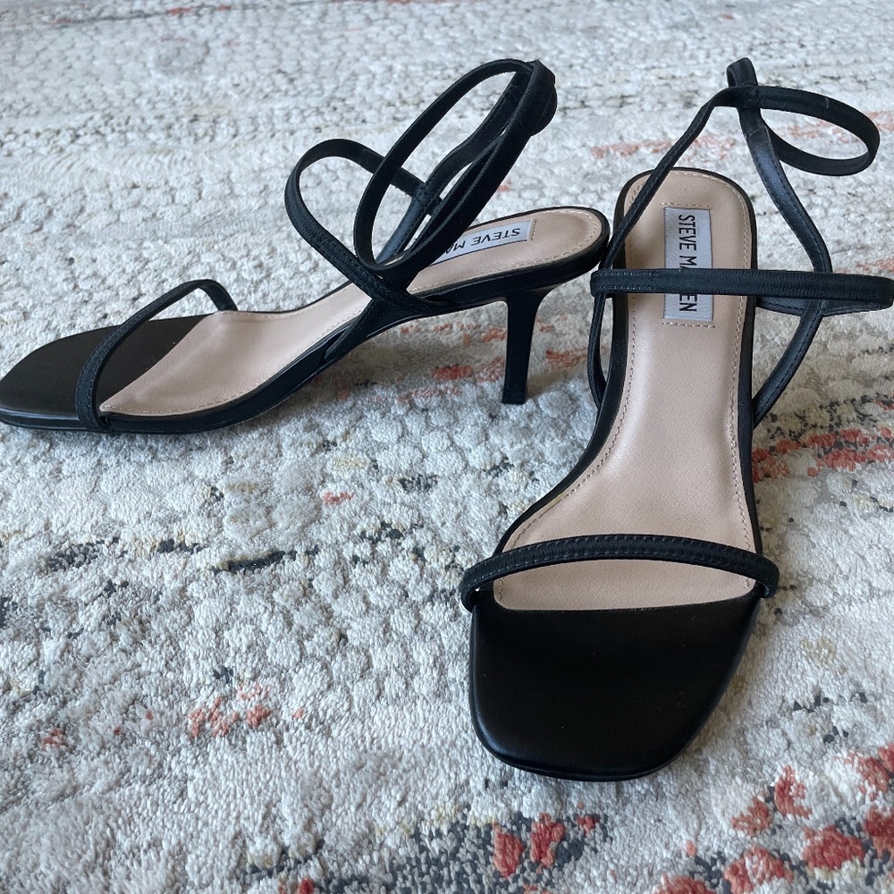 Steve Madden Kitten Heels